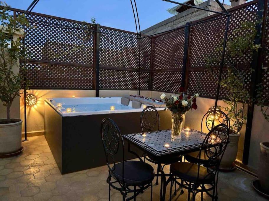 Riad Art De Vivre Avec Jacuzzi مراكش المظهر الخارجي الصورة